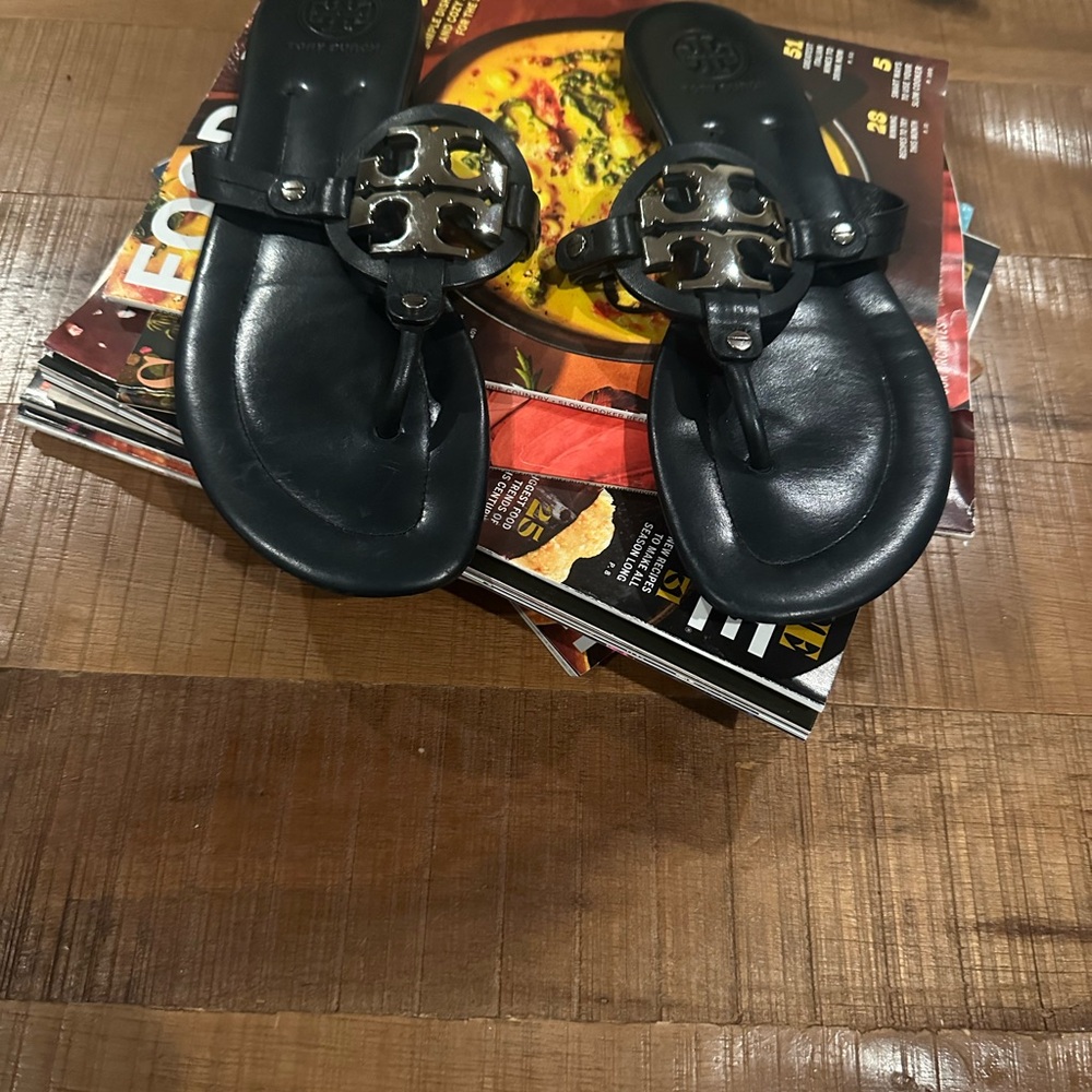 Tory Burch Blue Leather Thong Sandals